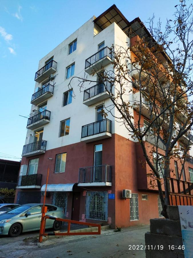 Apartment Sandra Tbilisi Eksteriør bilde